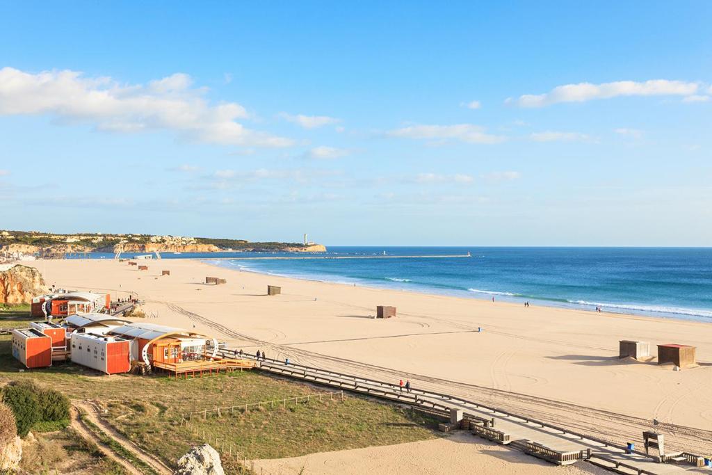Paraíso Sol da Rocha