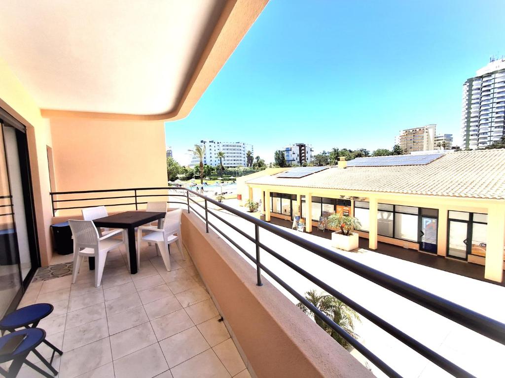 Paraíso Sol da Rocha